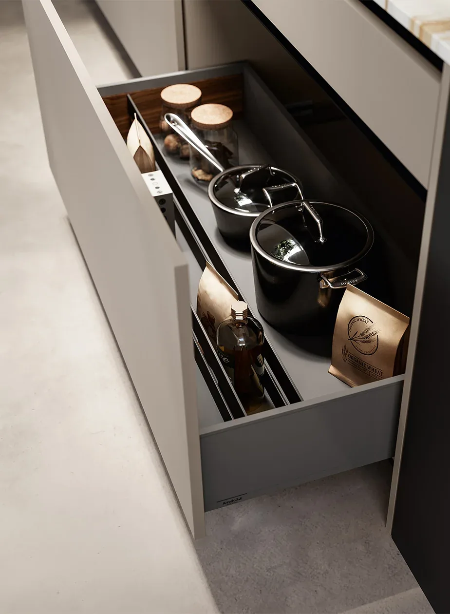 Cloe — gallery image 9